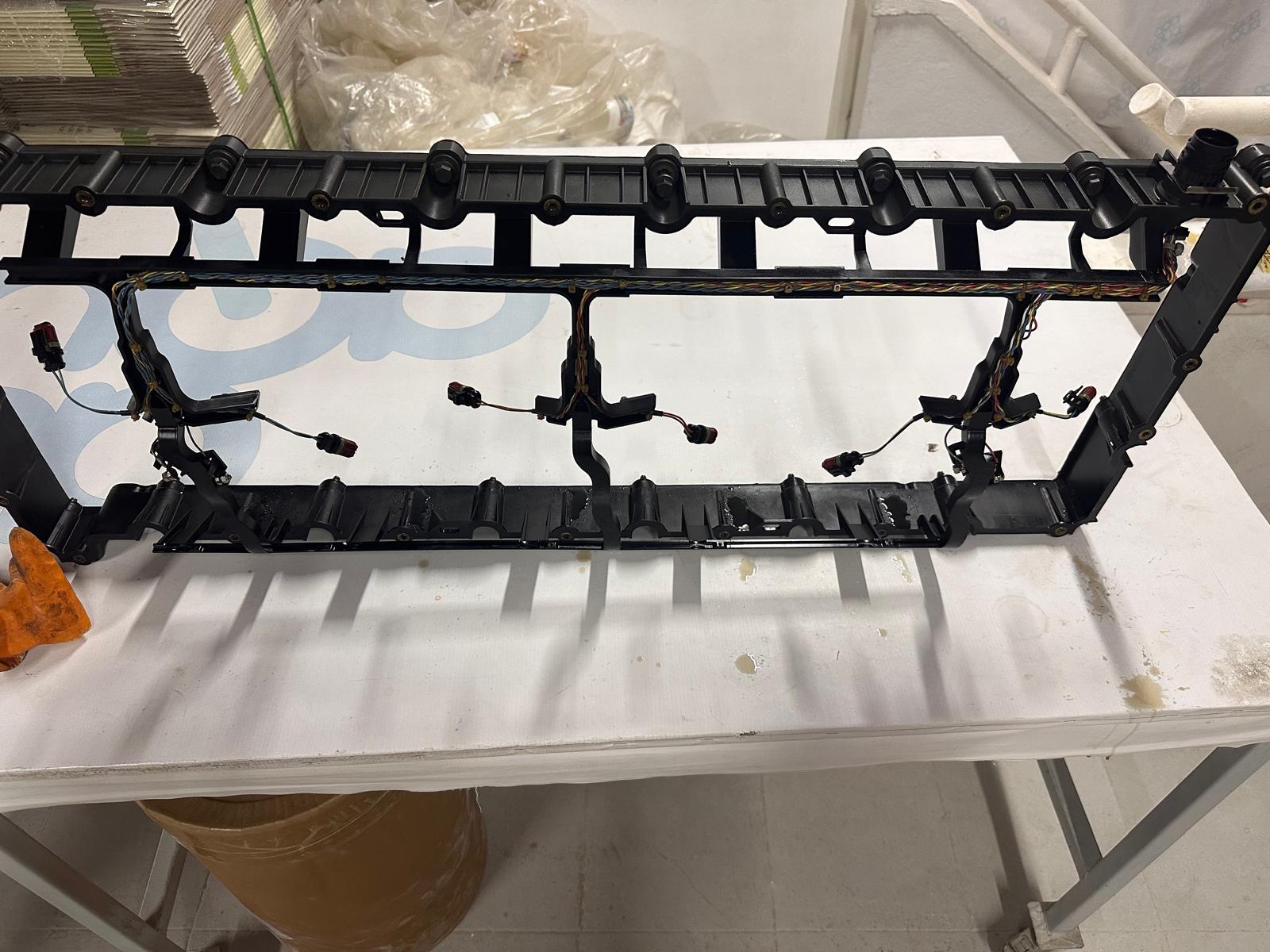 DAF ENJEKTÖR KAPAĞI VE TESİSAT  2253221